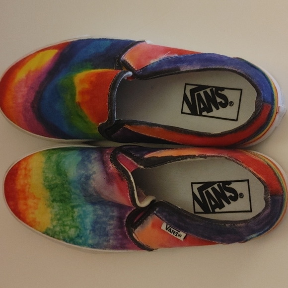 Vans Shoes - Vans slip on shoes